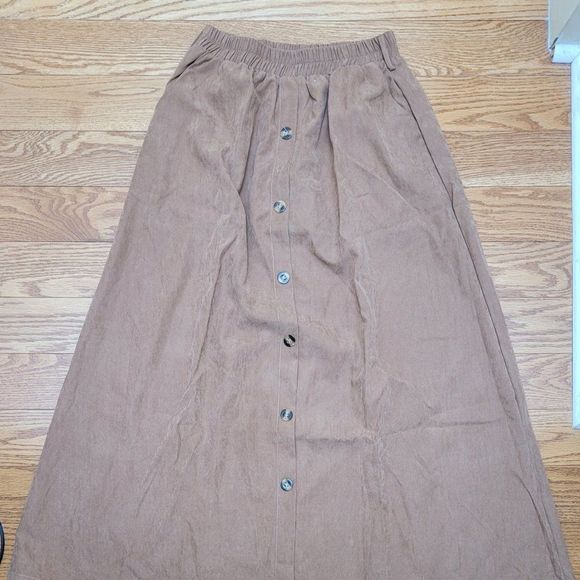 Button Down Self Tie Maxi Skirt, Camel Tan Brown, size small - Picture 7 of 8